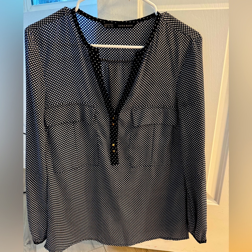 Zara blouse size XS
